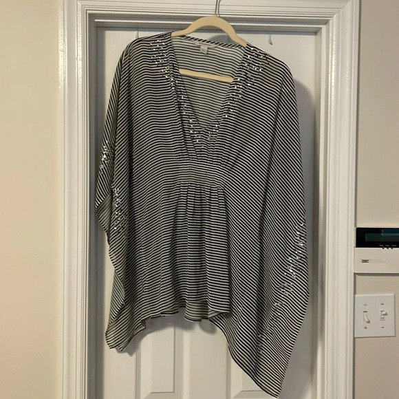 Boston Proper sheer top - Picture 1 of 4